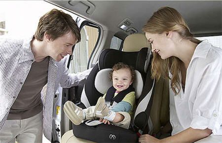 Дошкільник в автомобілі: як забезпечити безпеку дитини?