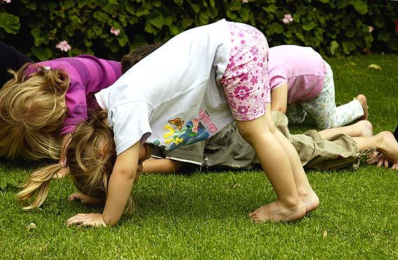 Ранкова гімнастика для дітей молодшого дошкільного віку 